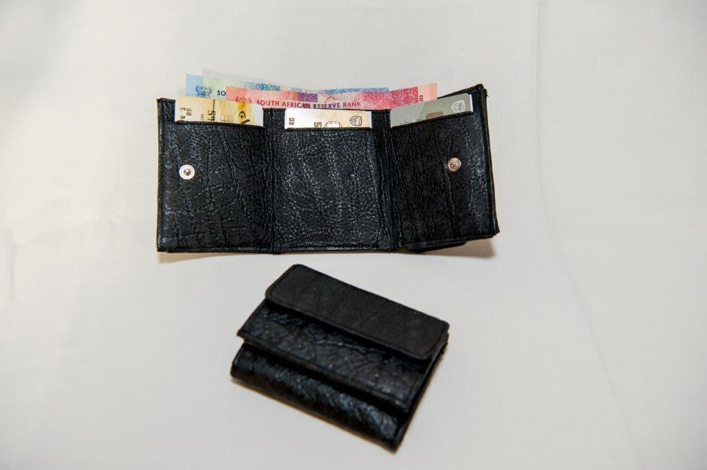 The Slim Card Wallet – Style 365